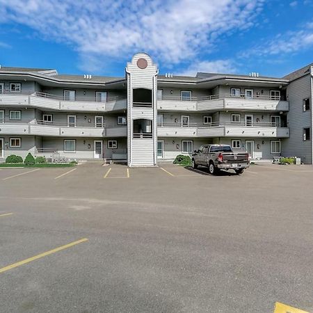 Brown Family Condo For Families Golf Trips And Girls Getaways Wisconsin Dells Bagian luar foto