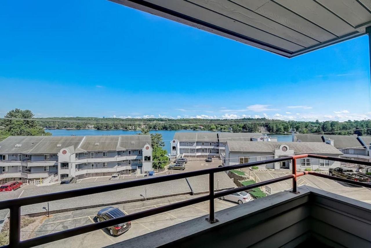 Brown Family Condo For Families Golf Trips And Girls Getaways Wisconsin Dells Bagian luar foto