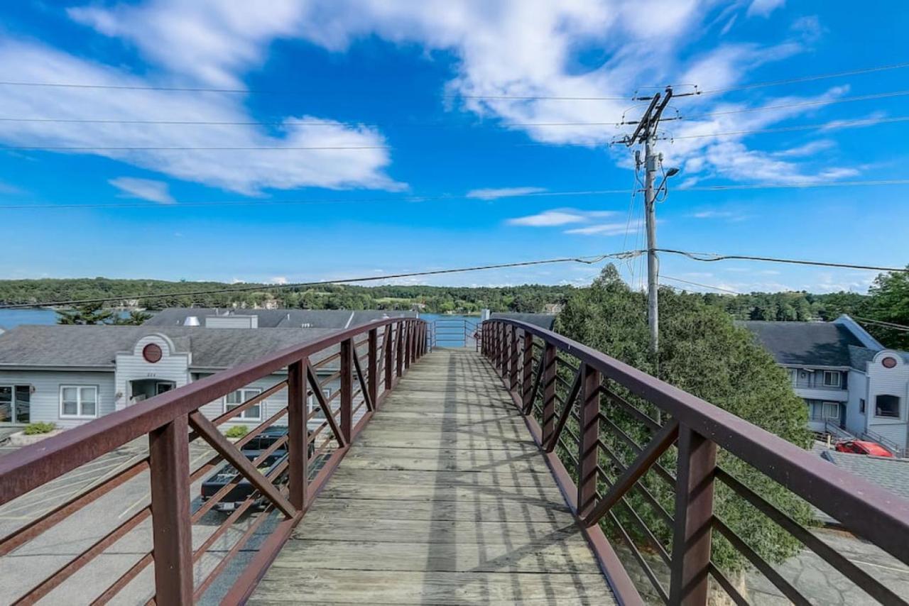 Brown Family Condo For Families Golf Trips And Girls Getaways Wisconsin Dells Bagian luar foto
